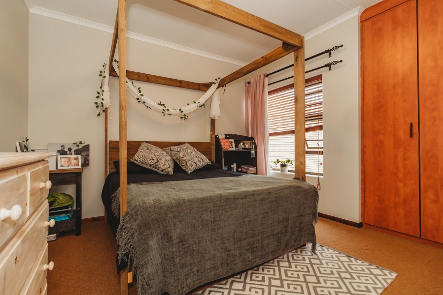 2 Bedroom Property for Sale in Heather Park Western Cape